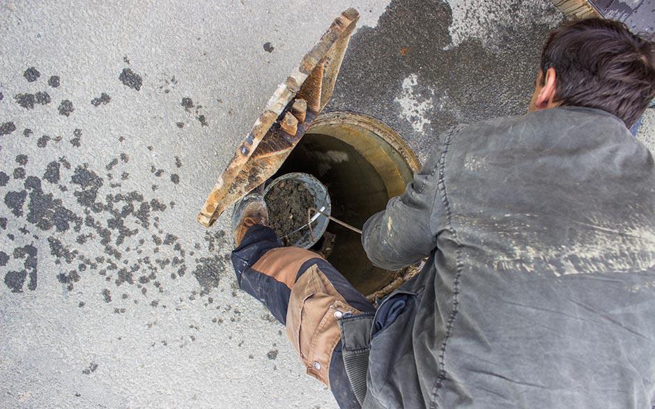 entreprise de débouchage de canalisation Versailles
